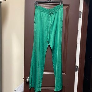 Beautiful GREEN silk like pants with pockets size 12, H&M price firm